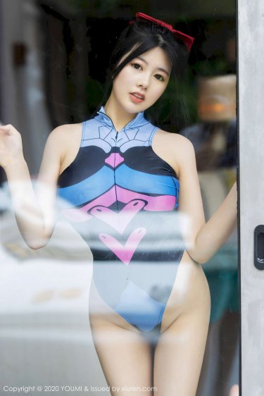 美女校花娇羞雪乳乱颤